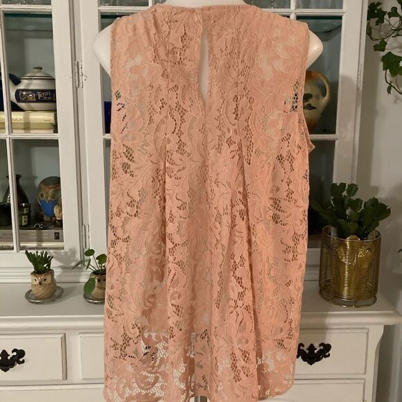 BCBGeneration pink lace tank  - Picture 3 of 5